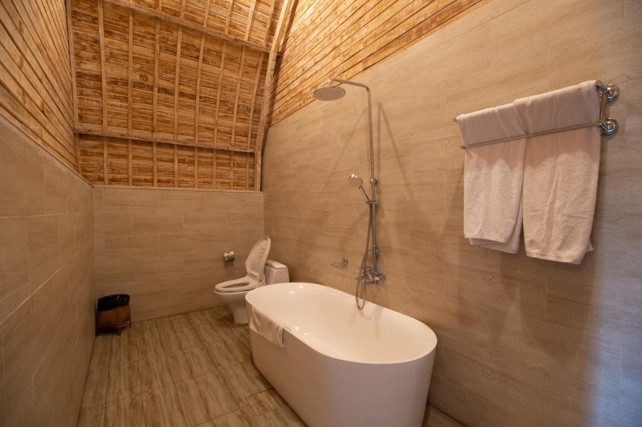 Wana Shanti Villa Bringkit Εξωτερικό φωτογραφία