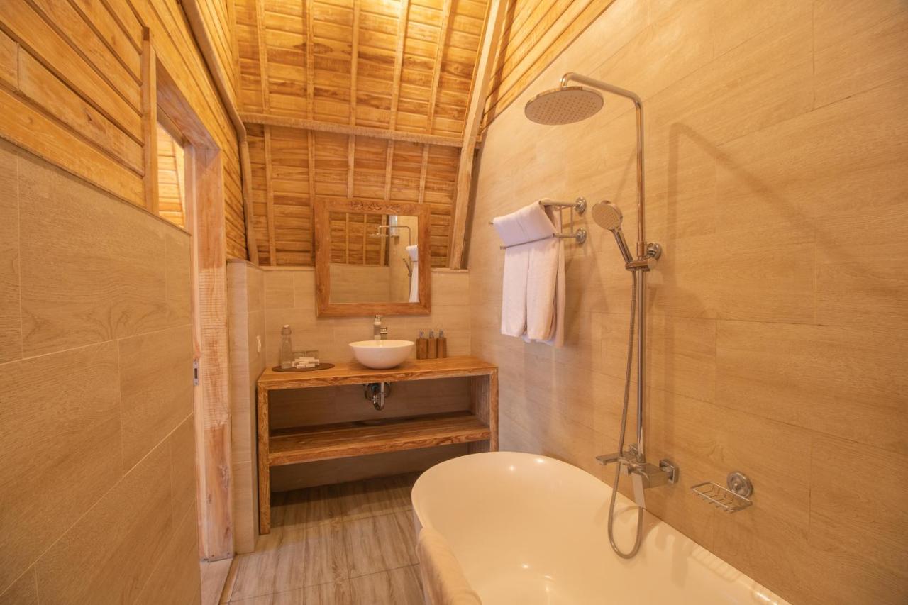 Wana Shanti Villa Bringkit Εξωτερικό φωτογραφία